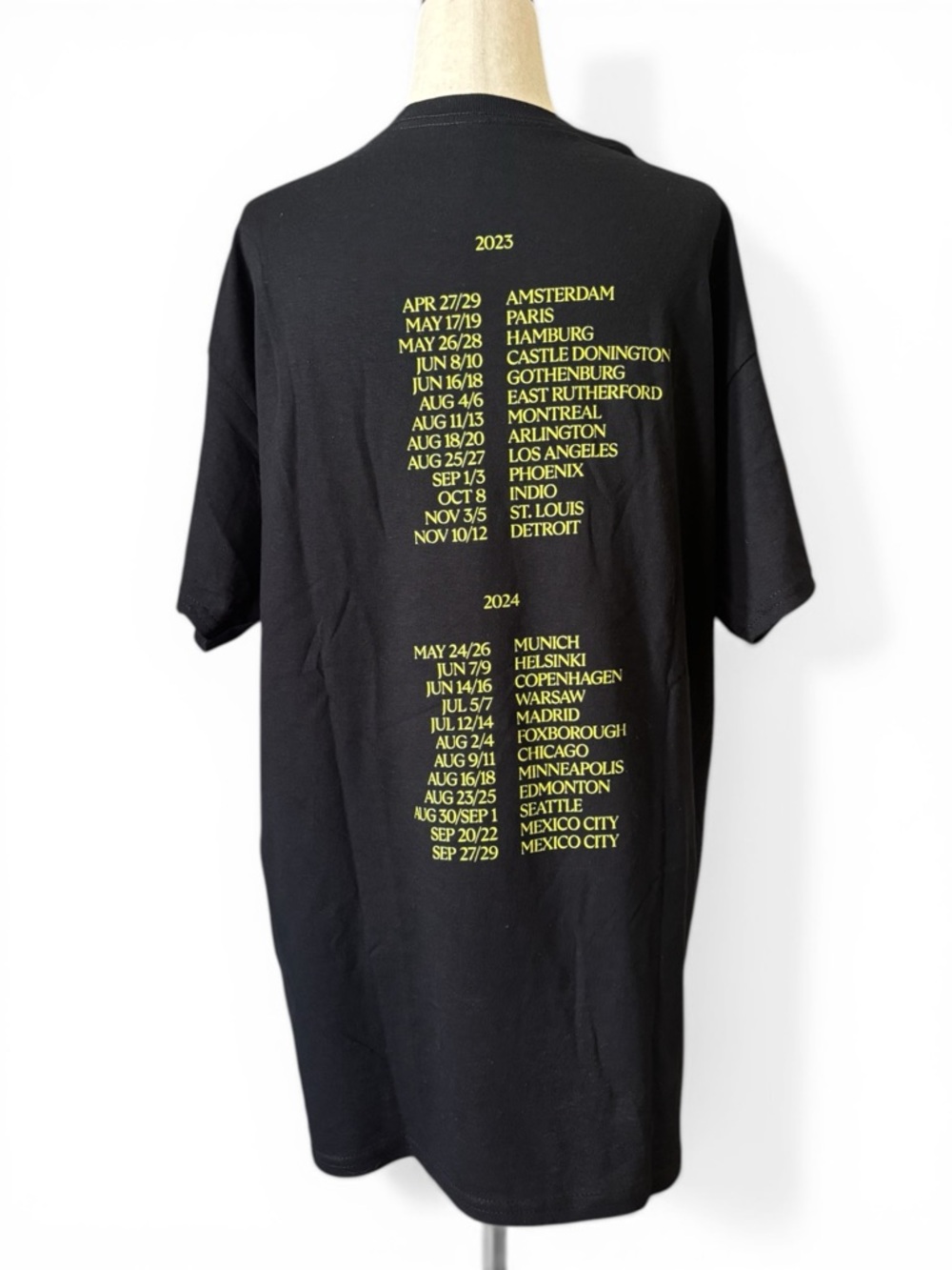 Metallica 72 Seasons World Tour T-Shirt 2023/2024 Black Size L Concert Tee